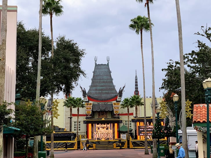 entrance to hollywood studios